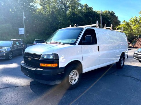 Used 2020 Chevrolet Express 2500 Extended w/ Driver Convenience Package image 7