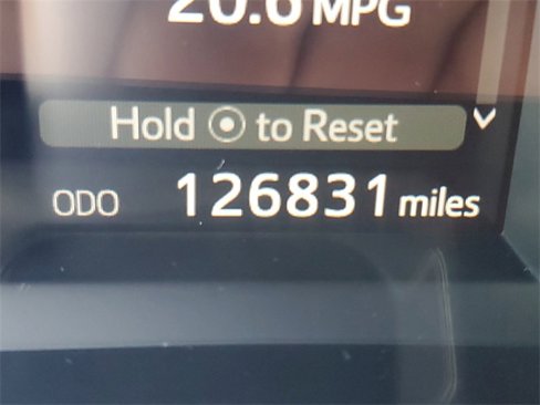 Used 2016 Toyota Highlander XLE image 24