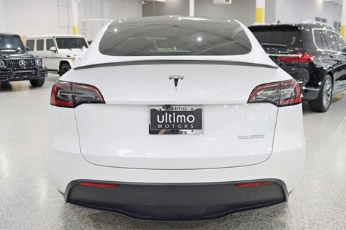 Used 2023 Tesla Model Y Performance image 13