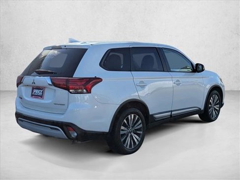 Used 2019 Mitsubishi Outlander ES image 5