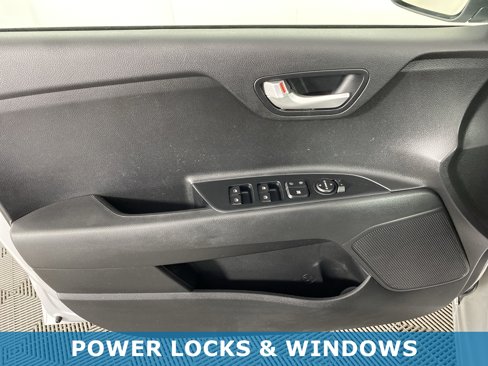 Used 2022 Kia Rio LX image 12