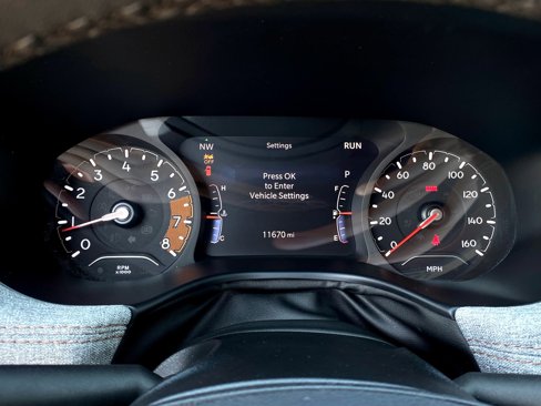 Used 2024 Jeep Compass Latitude image 20