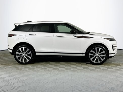 New 2024 Land Rover Range Rover Evoque Dynamic SE image 4