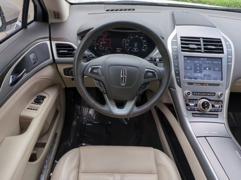 Used 2019 Lincoln MKZ Reserve image 14