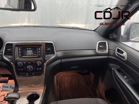 Used 2015 Jeep Grand Cherokee Laredo w/ Quick Order Package 23E image 32