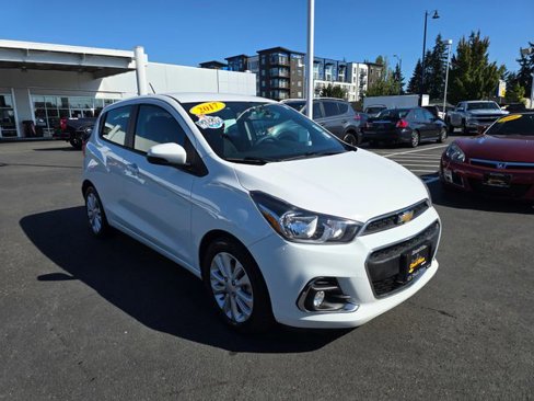 Used 2017 Chevrolet Spark LT image 9