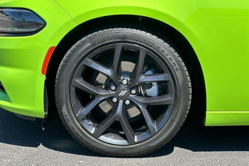 Used 2023 Dodge Charger SXT w/ Blacktop Package image 11