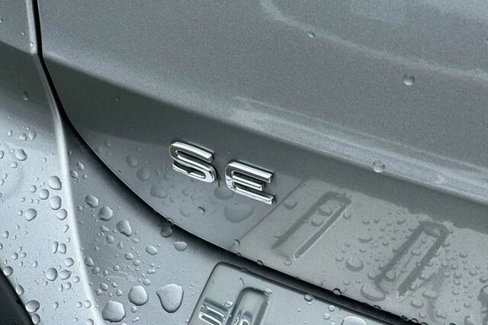 Certified 2023 Volkswagen Taos SE w/ Panoramic Sunroof Package image 27