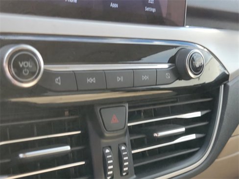 Used 2020 Ford Escape SEL image 31