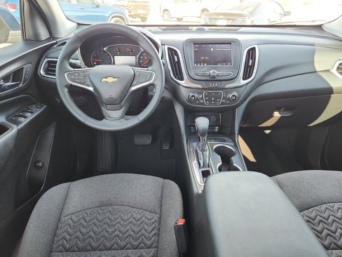 Used 2024 Chevrolet Equinox LT image 10