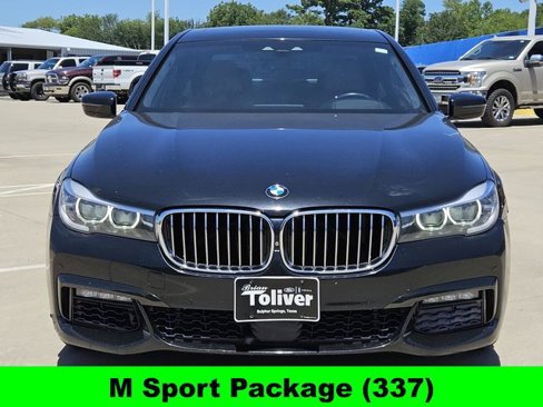 Used 2016 BMW 740i image 3