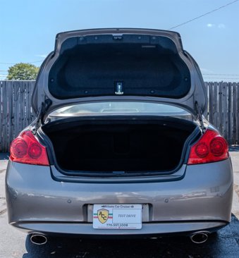 Used 2010 INFINITI G37 Journey w/ Premium Pkg image 9