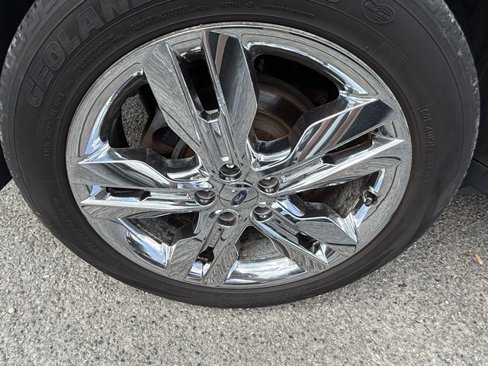 Used 2013 Ford Edge Limited image 15