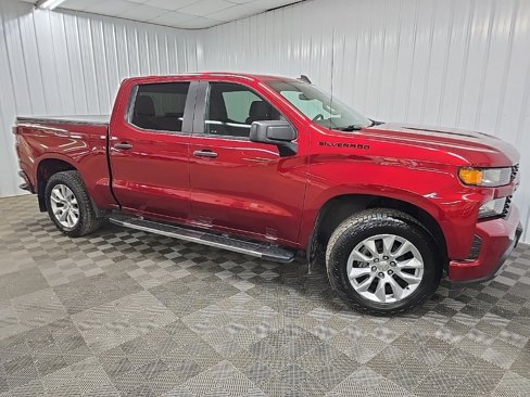 Used 2020 Chevrolet Silverado 1500 Custom w/ Custom Value Package image 1