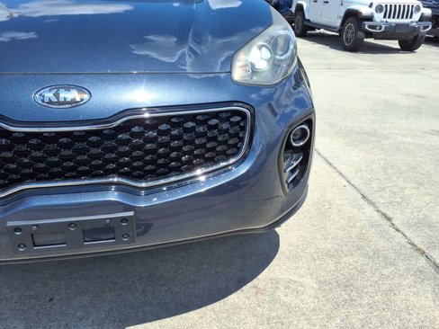 Used 2019 Kia Sportage LX image 12