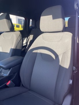 New 2025 Jeep Compass Sport image 23