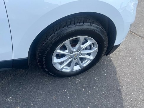 Used 2019 Chevrolet Equinox LS image 10