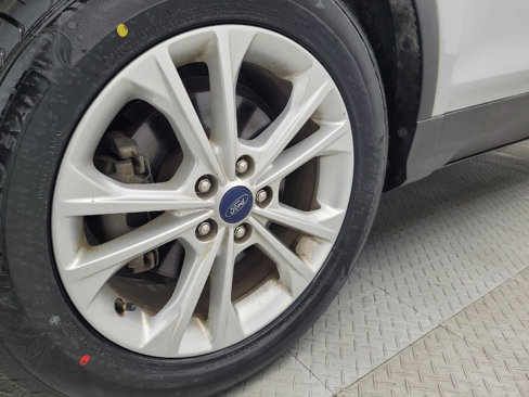 Used 2019 Ford Escape SE image 31