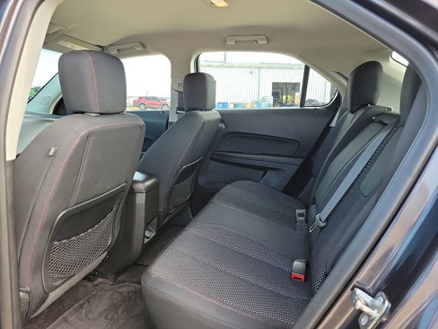 Used 2016 Chevrolet Equinox LS image 9
