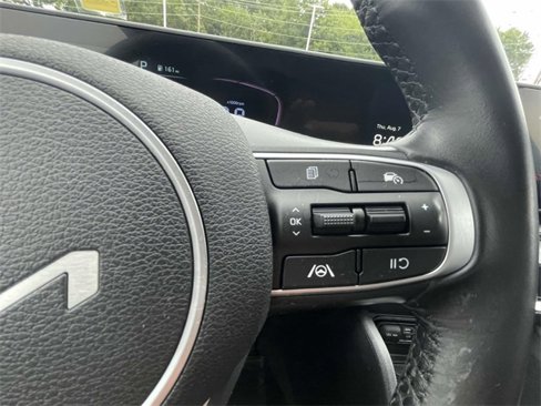 Used 2023 Kia Sportage EX image 18