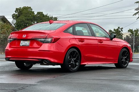 Used 2023 Honda Civic Sport image 4