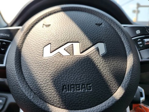 Used 2022 Kia Seltos LX image 23