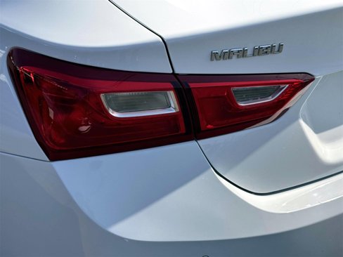 Used 2022 Chevrolet Malibu LS w/ Driver Confidence Package II image 10
