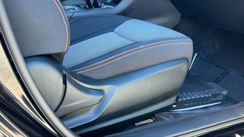 Used 2018 Subaru Crosstrek 2.0i Premium w/ Popular Package #2 image 11