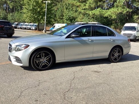 Used 2020 Mercedes-Benz E 450 4MATIC Sedan image 1