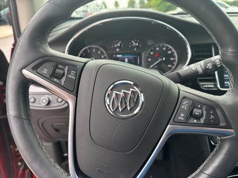 Used 2019 Buick Encore Essence image 19