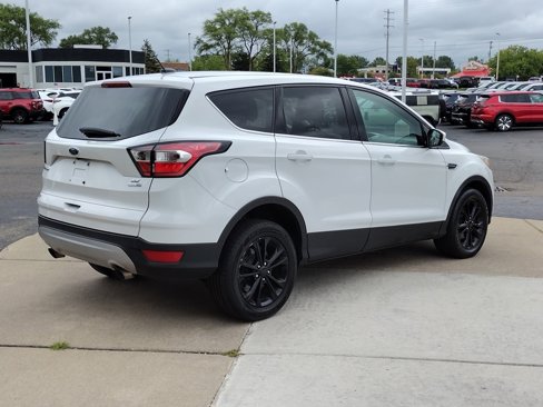 Used 2017 Ford Escape SE w/ SE Cold Weather Package image 14