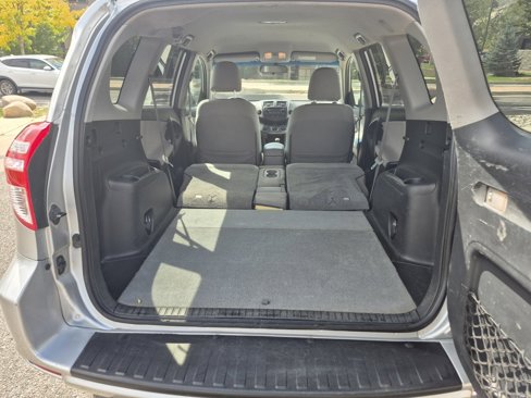 Used 2012 Toyota RAV4 4WD image 20