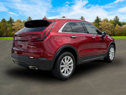 Certified 2021 Cadillac XT4 Luxury w/ Cold Weather Package image 5