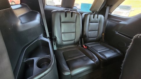 Used 2015 Ford Explorer XLT w/ Equipment Group 202B image 35