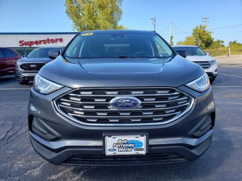 Used 2019 Ford Edge SE image 2