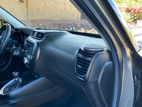 Used 2019 Kia Soul + image 48