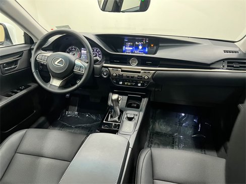 Used 2016 Lexus ES 350 image 14
