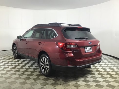 Used 2015 Subaru Outback 2.5i Limited image 5