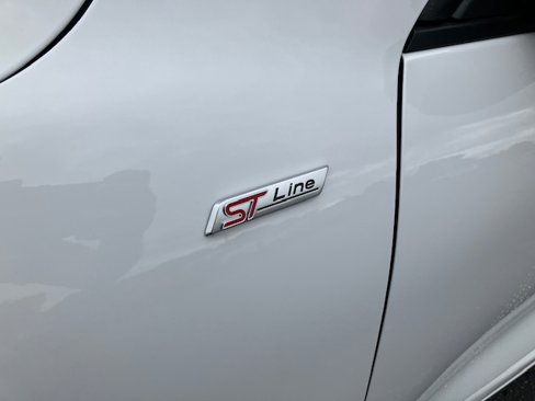 Used 2023 Ford Escape ST-Line w/ Tech Pack #1 image 9