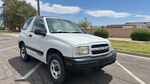 Used 1999 Chevrolet Tracker 2WD Convertible image 6