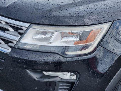 Used 2019 Ford Explorer Limited w/ Class III Trailer Tow Package image 5