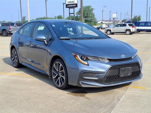 Used 2022 Toyota Corolla SE image 6