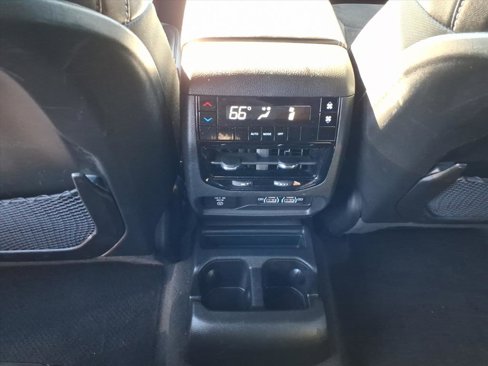 Used 2023 Jeep Grand Cherokee L Laredo image 13
