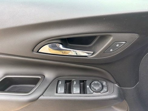 Certified 2023 Chevrolet Equinox LT image 17