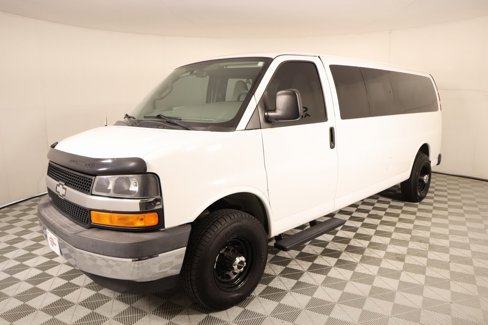 Used 2017 Chevrolet Express 3500 LT w/ LT Preferred Equipment Group image 8