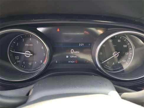 Used 2023 Buick Encore GX Preferred w/ Cold Weather Comfort Package image 13