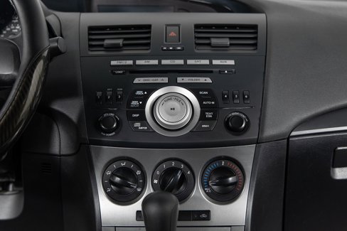 Used 2011 MAZDA MAZDA3 i Sport image 32