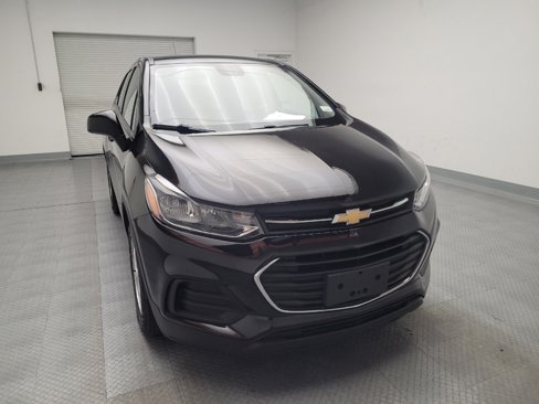 Used 2020 Chevrolet Trax LS w/ Tint and Cruise Package image 14