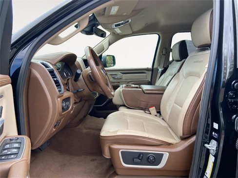 Used 2021 RAM 1500 Laramie image 9