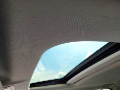Used 2019 Honda CR-V Touring image 21